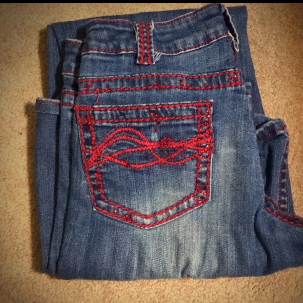 Cowgirl Tuff DFMI Red crystal jeans size 27x33